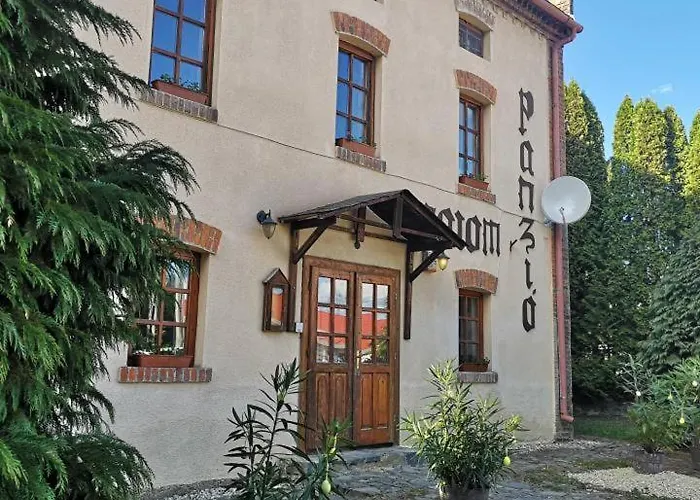 Orsegi Malom Panzio 住宿加早餐酒店 3*